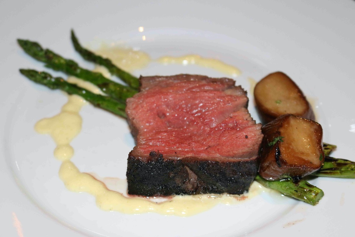 Rosemary Ash Crusted Spinalis with King Oyster Mushrooms, Asparagus & Sauce Béarnaise